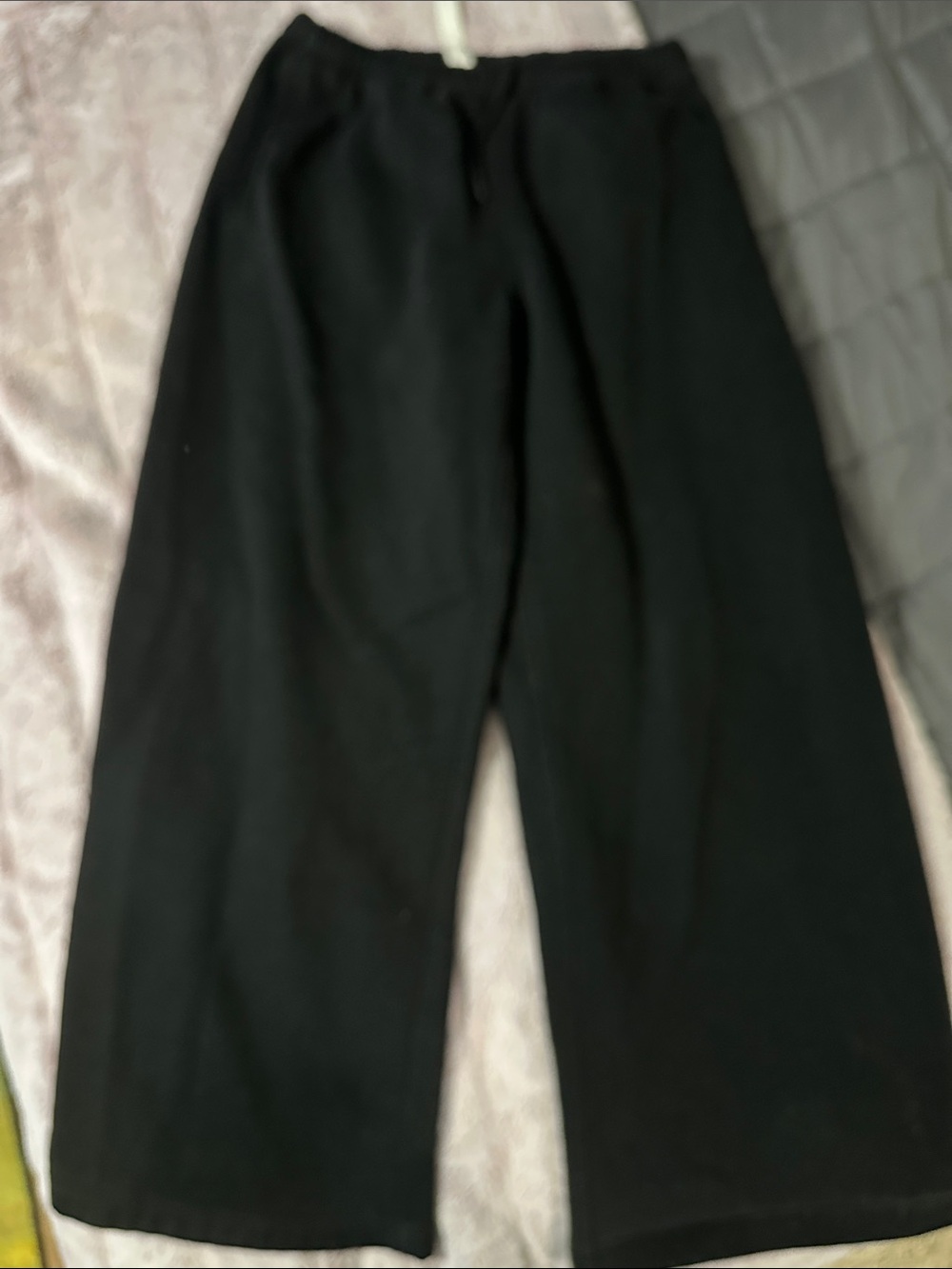 Lululemon Wide-Leg fleece pants Medium
